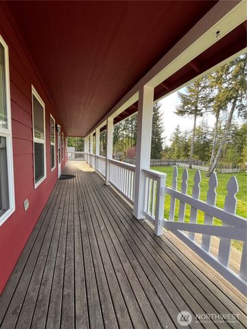 40 E Jarrett Drive, Shelton, WA 98584