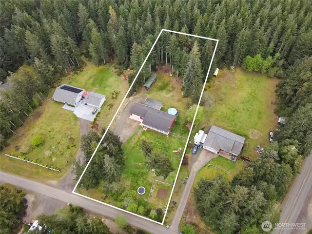 40 E Jarrett Drive, Shelton, WA 98584
