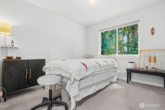 21013 NE 60th Place, Redmond, WA 98053