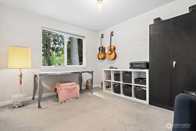 21013 NE 60th Place, Redmond, WA 98053