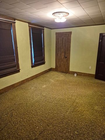 67 Fern St, Athol, MA 01331