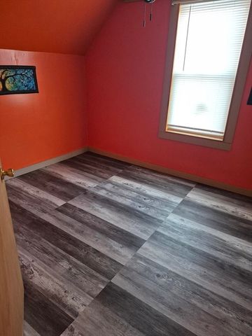 67 Fern St, Athol, MA 01331