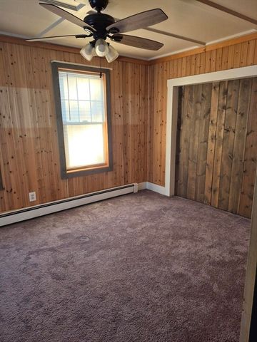 67 Fern St, Athol, MA 01331