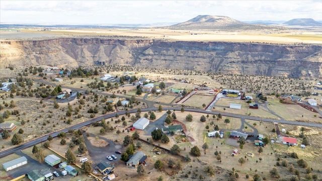 13344 SW Peninsula Drive, Terrebonne, OR 97760