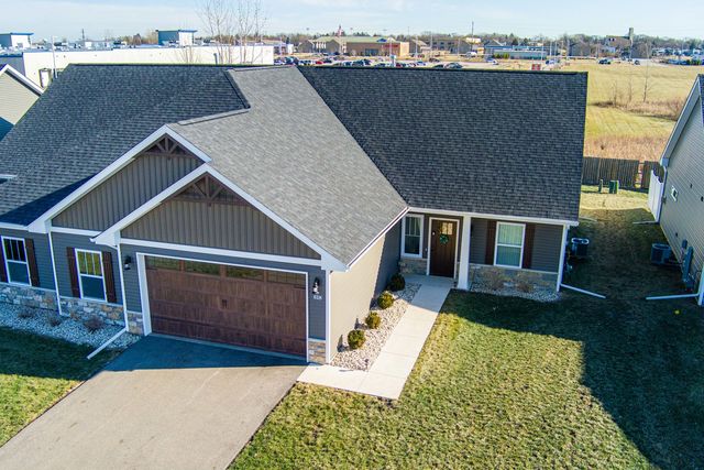 618 Anjali Court 618, Sycamore, IL 60178