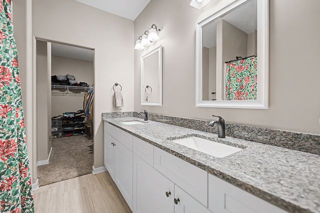 618 Anjali Court 618, Sycamore, IL 60178