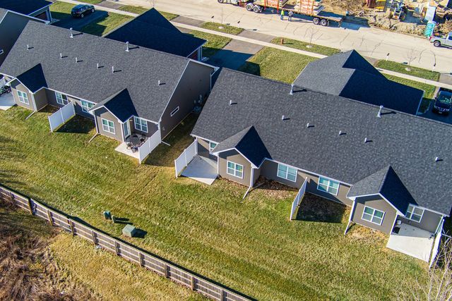 618 Anjali Court 618, Sycamore, IL 60178