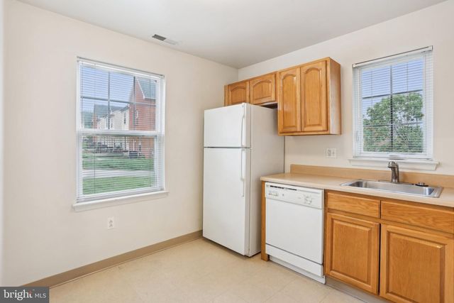 3716 MERRICK ROAD, Philadelphia, PA 19129