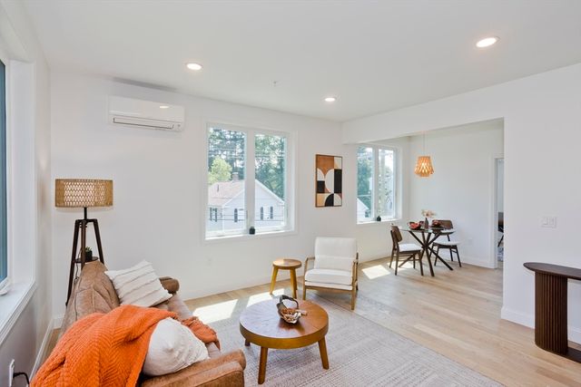 107 Williams Street 2c, Northampton, MA 01060