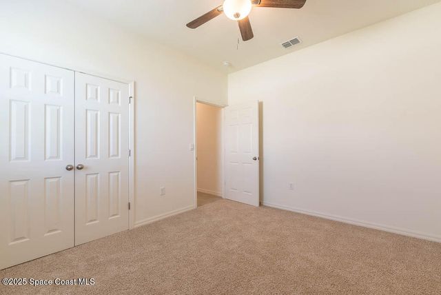 1753 Farnhouse Road SE, Palm Bay, FL 32909