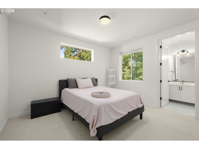 3920 N MONTANA Ave 301, Portland, OR 97227
