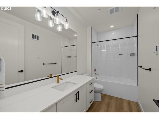 3920 N MONTANA Ave 301, Portland, OR 97227