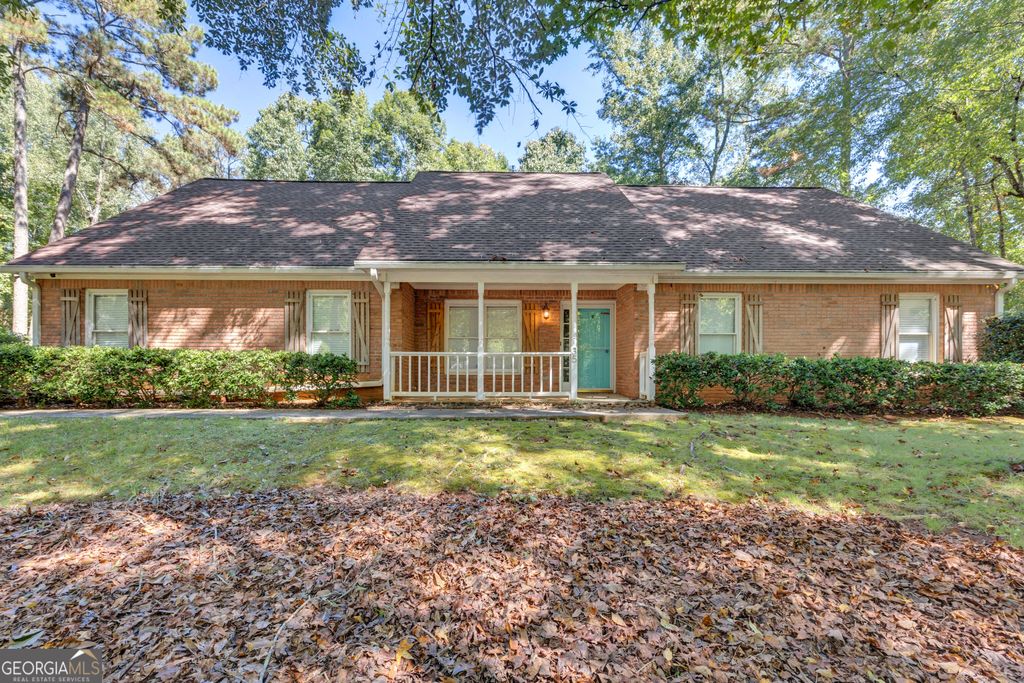 35 Sarah Court, Covington, GA 30016 — exterior