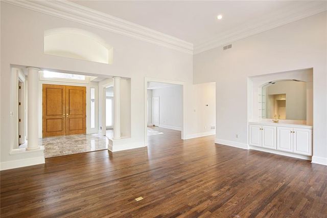 6010 Heards Drive, Sandy Springs, GA 30328