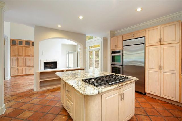 6010 Heards Drive, Sandy Springs, GA 30328