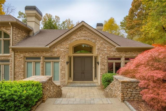 6010 Heards Drive, Sandy Springs, GA 30328