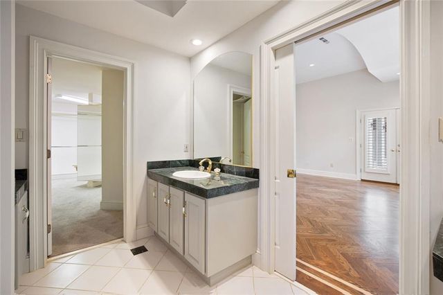 6010 Heards Drive, Sandy Springs, GA 30328