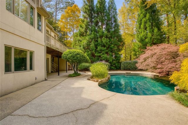 6010 Heards Drive, Sandy Springs, GA 30328