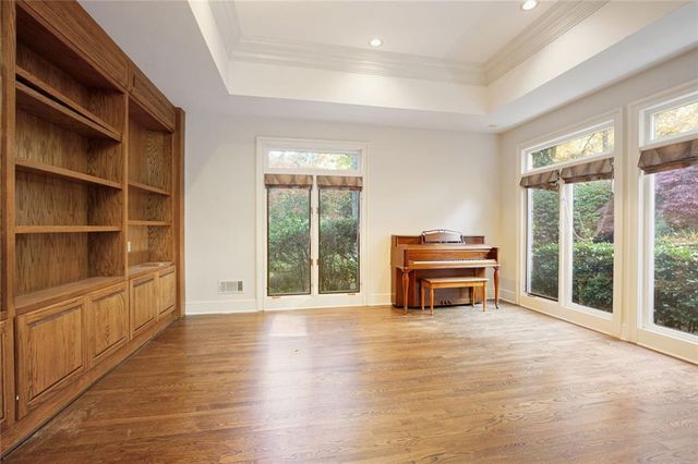 6010 Heards Drive, Sandy Springs, GA 30328