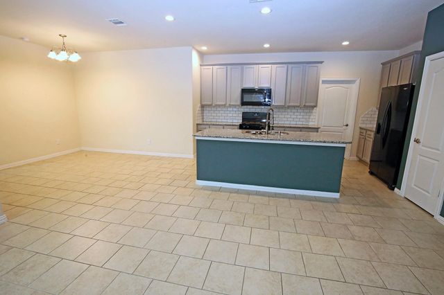 13346 Pecan Trails Drive, Santa Fe, TX 77510