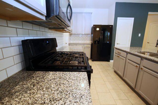 13346 Pecan Trails Drive, Santa Fe, TX 77510