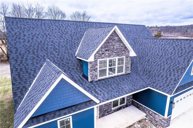 2 Quarry Lane, Big Flats, NY 14845