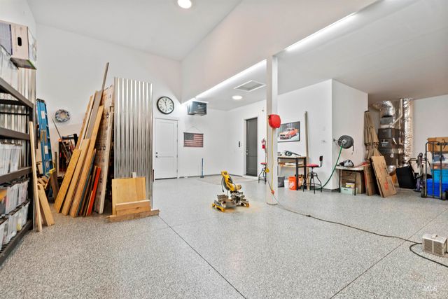 6299 W Biathlon St, Eagle, ID 83616