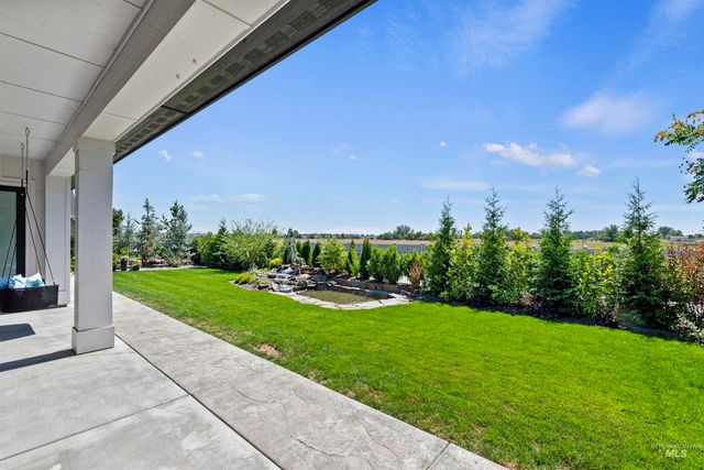 6299 W Biathlon St, Eagle, ID 83616