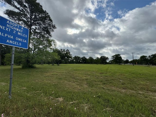 TBD Fm 1696 E, Huntsville, TX 77340