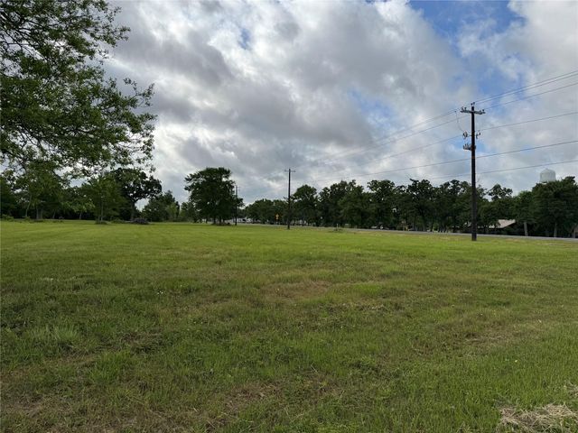 TBD Fm 1696 E, Huntsville, TX 77340