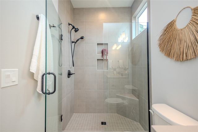 4657 177th Street, Urbandale, IA 50323