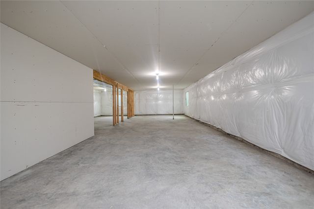 4657 177th Street, Urbandale, IA 50323