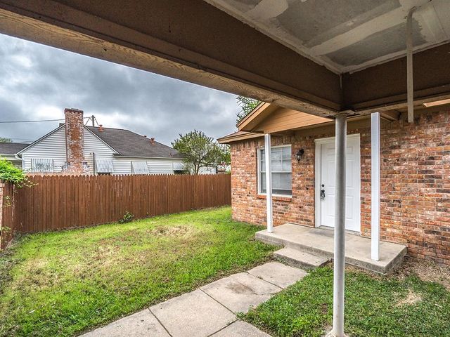 509 S Hastings Street, Irving, TX 75060