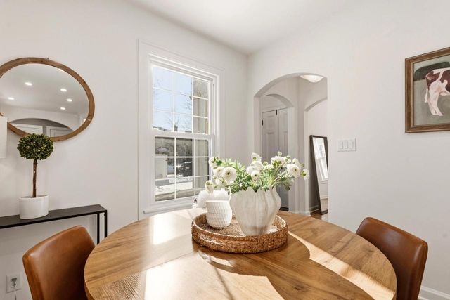 5453 N Shoreland AVENUE, Whitefish Bay, WI 53217