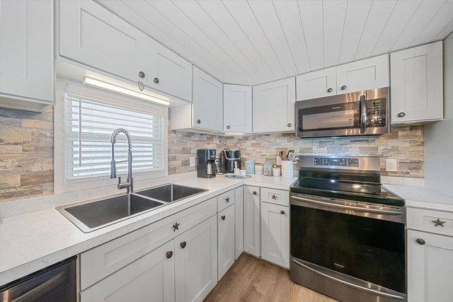 192 BIMINI DRIVE, Palmetto, FL 34221