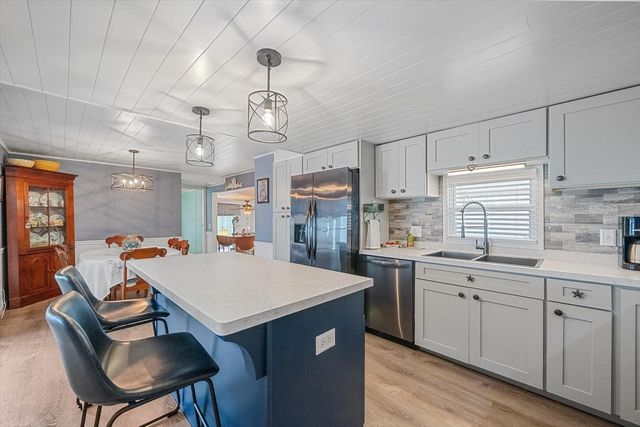 192 BIMINI DRIVE, Palmetto, FL 34221