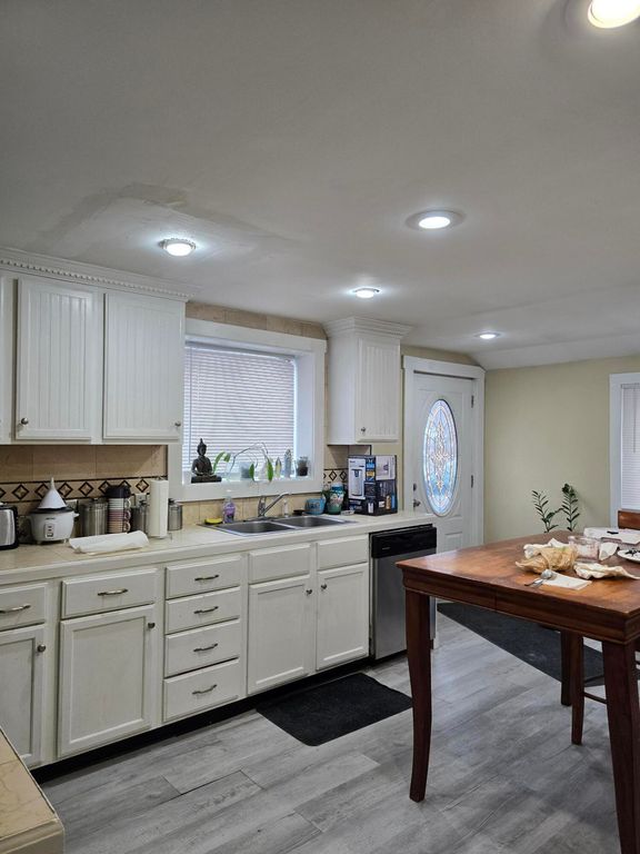 51 Lenox Street, Sanford, ME 04073 — photo 4