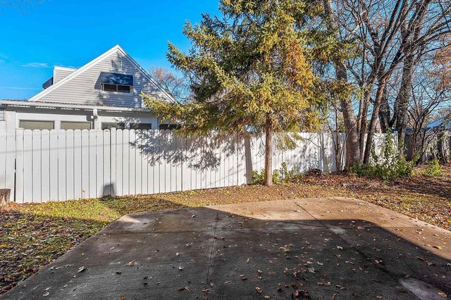 768 CHESTNUT STREET, Neenah, WI 54956