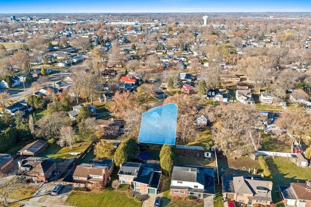 768 CHESTNUT STREET, Neenah, WI 54956