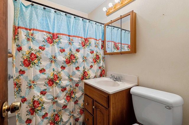 768 CHESTNUT STREET, Neenah, WI 54956