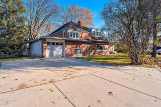 768 CHESTNUT STREET, Neenah, WI 54956