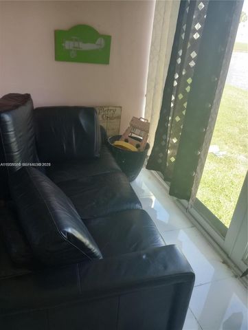 8130 Sunrise Lakes Blvd 107, Sunrise, FL 33322