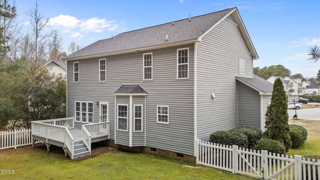 83 Larson Court, Clayton, NC 27520