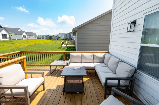 18217 Alpine Drive, Clive, IA 50325
