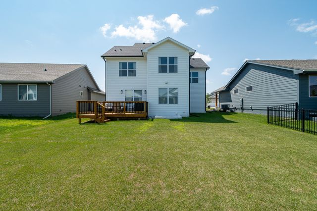18217 Alpine Drive, Clive, IA 50325