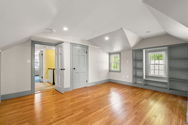 13 Whitcomb Ave, Hingham, MA 02043