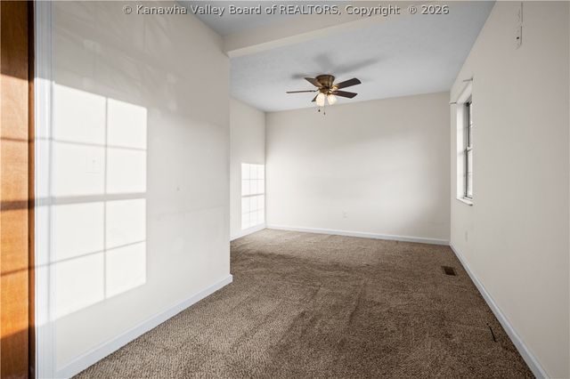5027 Dolores Drive, Cross Lanes, WV 25313