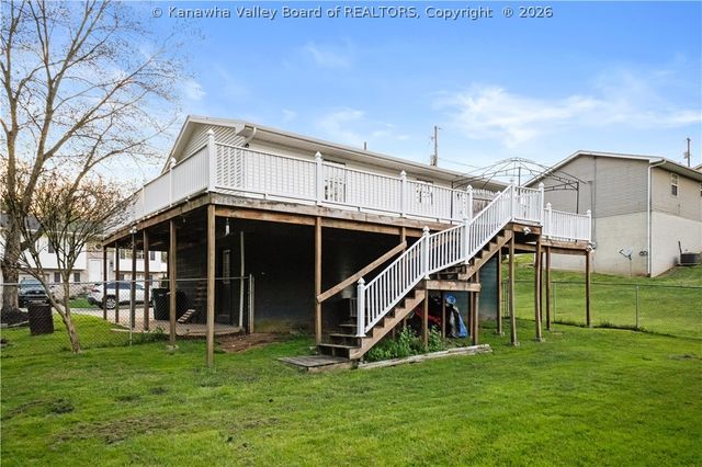 5027 Dolores Drive, Cross Lanes, WV 25313