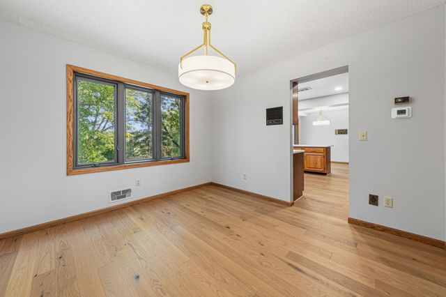 14613 Carriage Lane, Burnsville, MN 55306