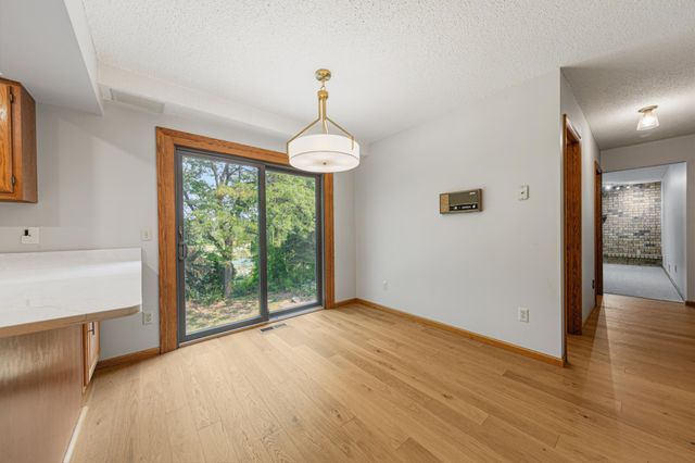 14613 Carriage Lane, Burnsville, MN 55306